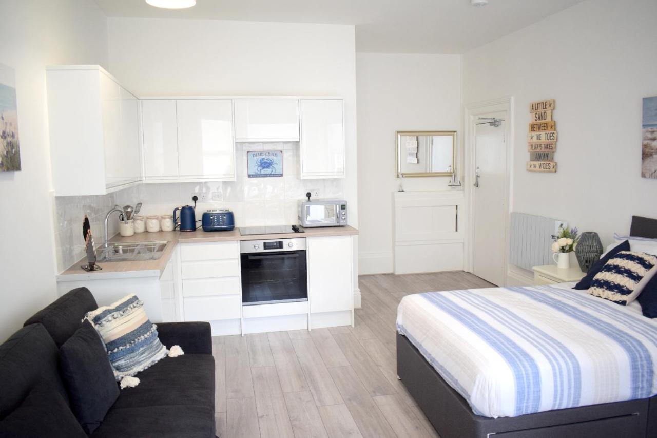 The Bay Beach Apartments Bournemouth Phòng bức ảnh
